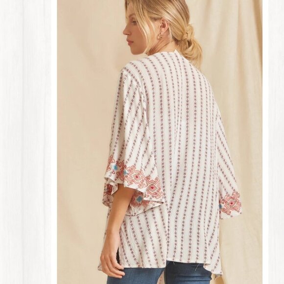 Nwot Savanna Jane Multicol Boho Aztec Floral Embroidered Open Front Kimono 1x/2x - Picture 4 of 16